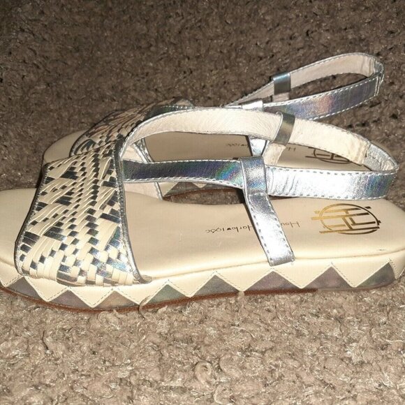 HOUSE OF HARLOW 1960-Woven Pattern Leather Wedge-Beige/Silver-Sz 36-NWT - Picture 2 of 7